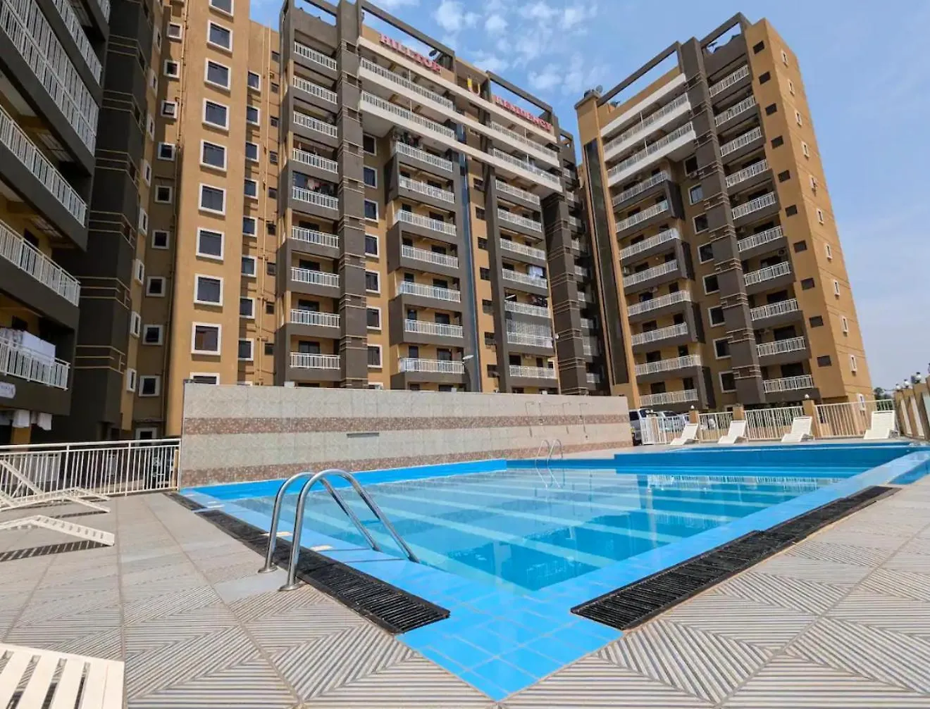 Apartment Acacia Hill Home With Pool And Gym Kololo Kampala Uganda